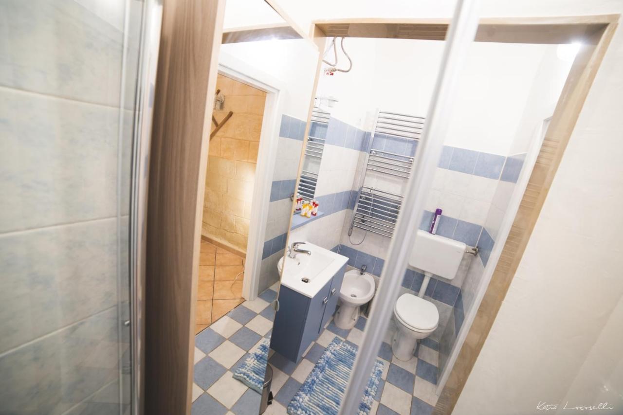Suite Aurora Bari Bagian luar foto
